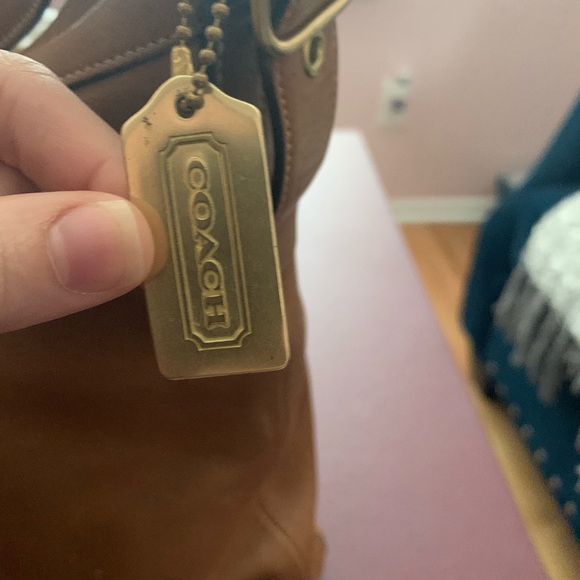 Coach Tan Leather Shoulder Bag - Picture 3 of 8